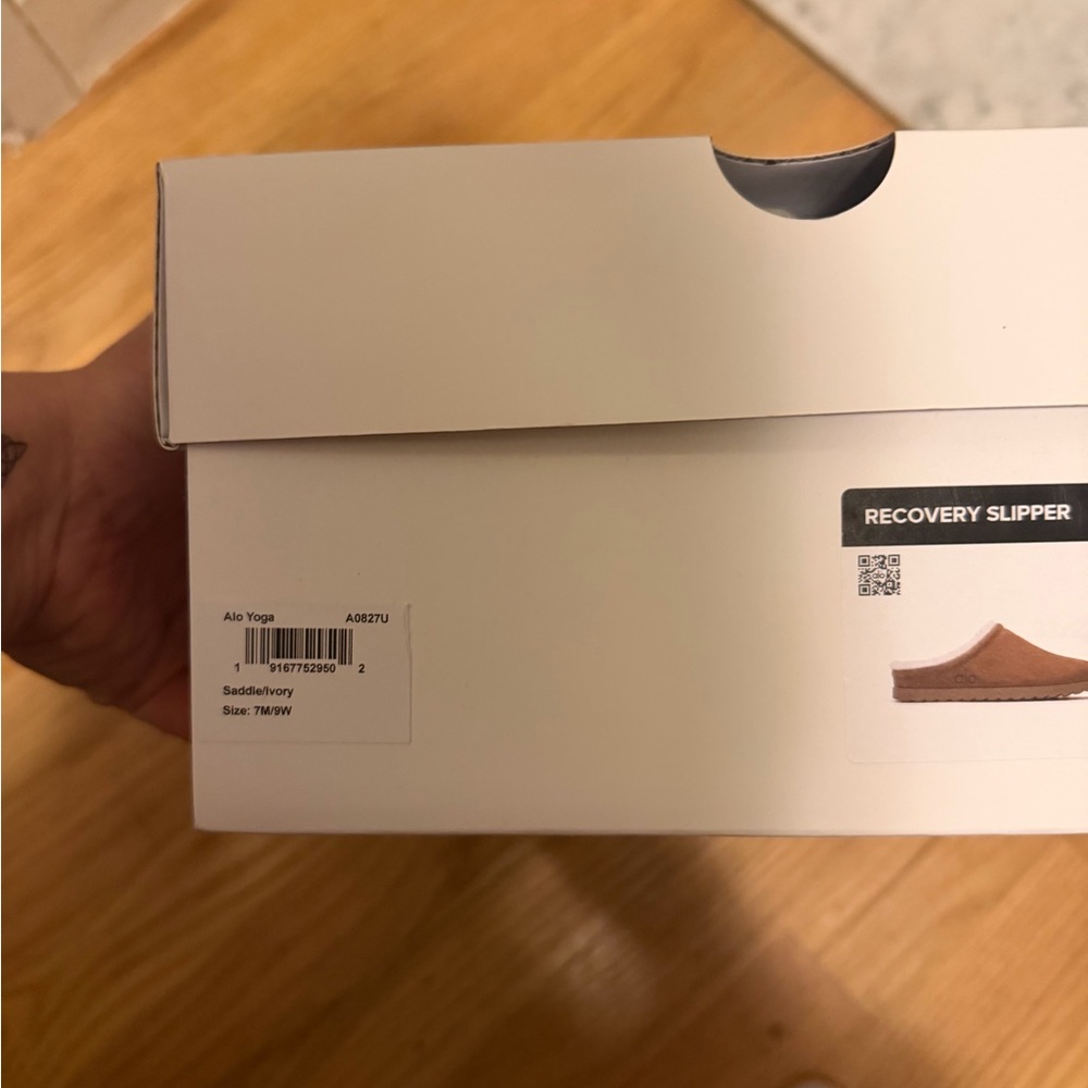 ALO Yoga Tan Suede Slip-Ons - Picture 6 of 8